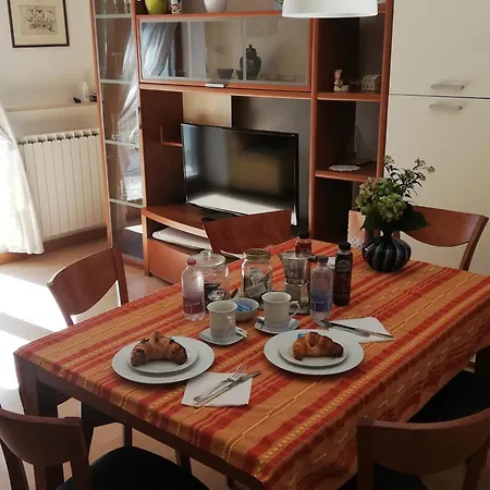 Bed & Breakfast Soggiorni Dana 4*