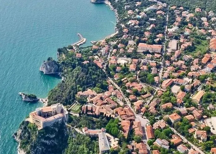 Soggiorni Dana Bed and breakfast 4*